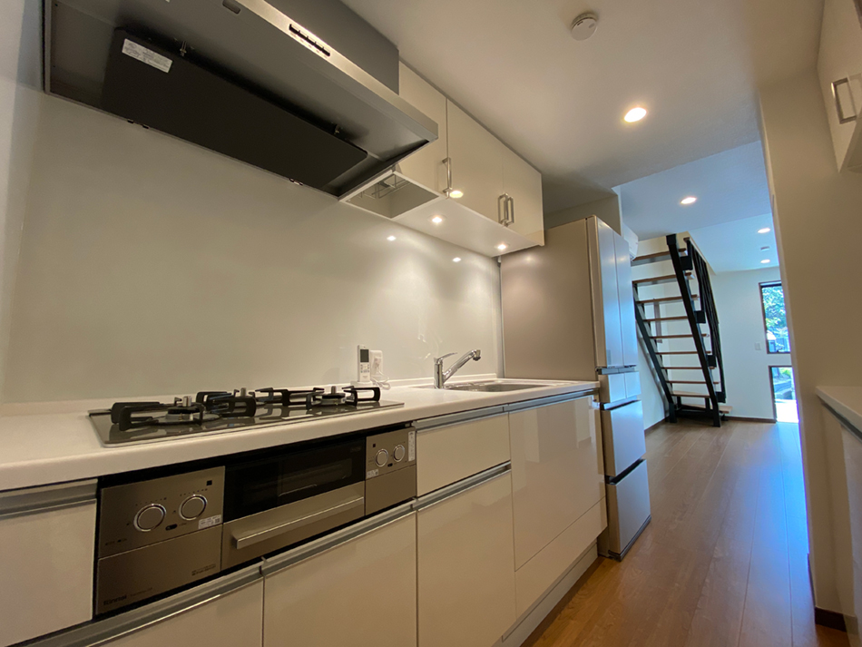 Casablanca Yotsuya kitchen