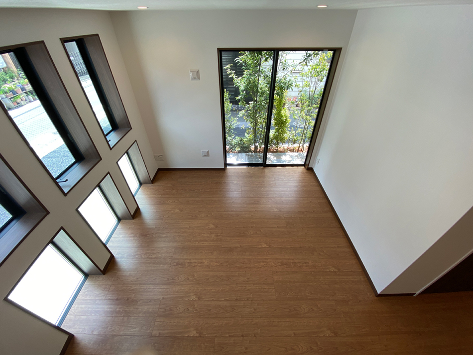 Casablanca Yotsuya living room