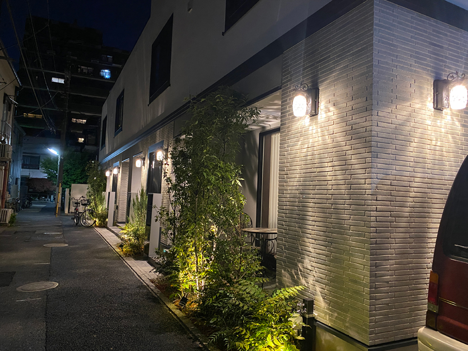 Casablanca Yotsuya exterior