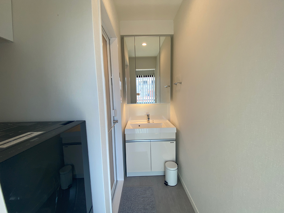 Casablanca Yotsuya sink